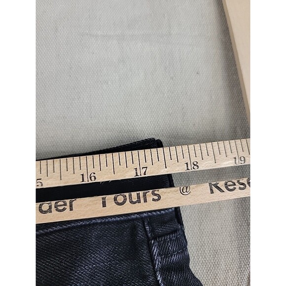 Levis 501 Jeans Mens 36 35x32 Straight Button Fly Black Distressed Cotton EUC - Picture 8 of 16